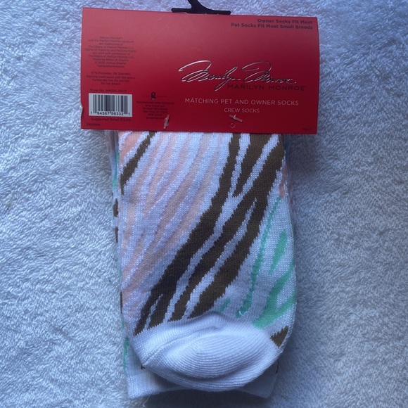 Marilyn Monroe Matching Pet and Owner Crew Socks - Picture 5 of 7